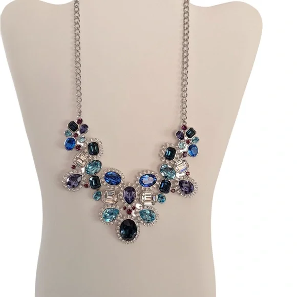 Oliver Weber Statement Necklace - Picture 3 of 5